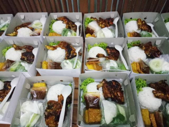 Paket 1 Nasi Ayam Bakar