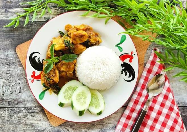 Paket 6 Nasi Ayam Bakar Padang/Ayam Bumbu Kaldu/Rendang