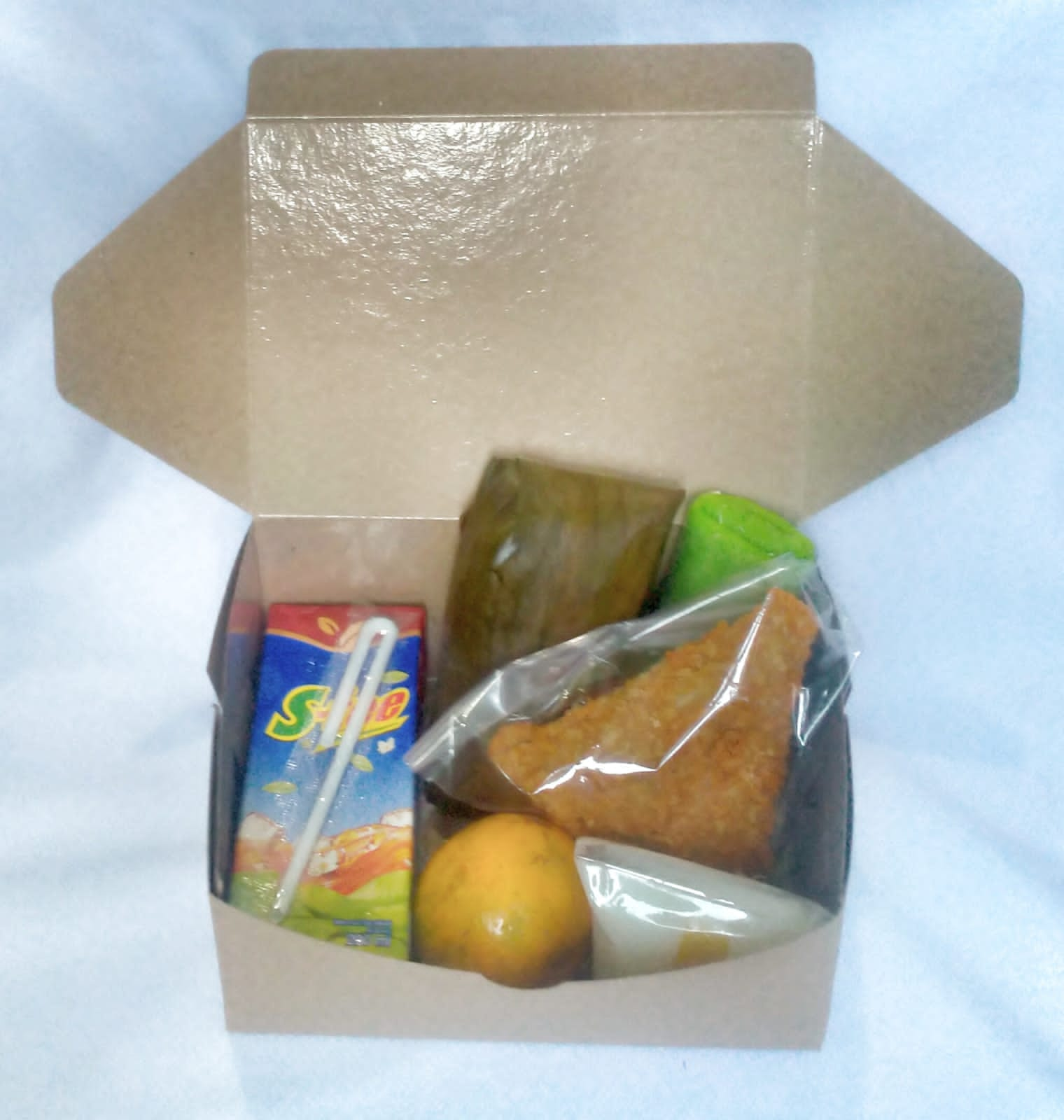 Paket 2 Snack Box Gytha Catering