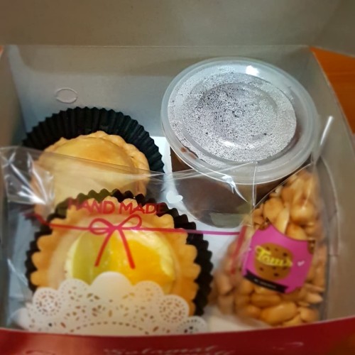 Snack box A