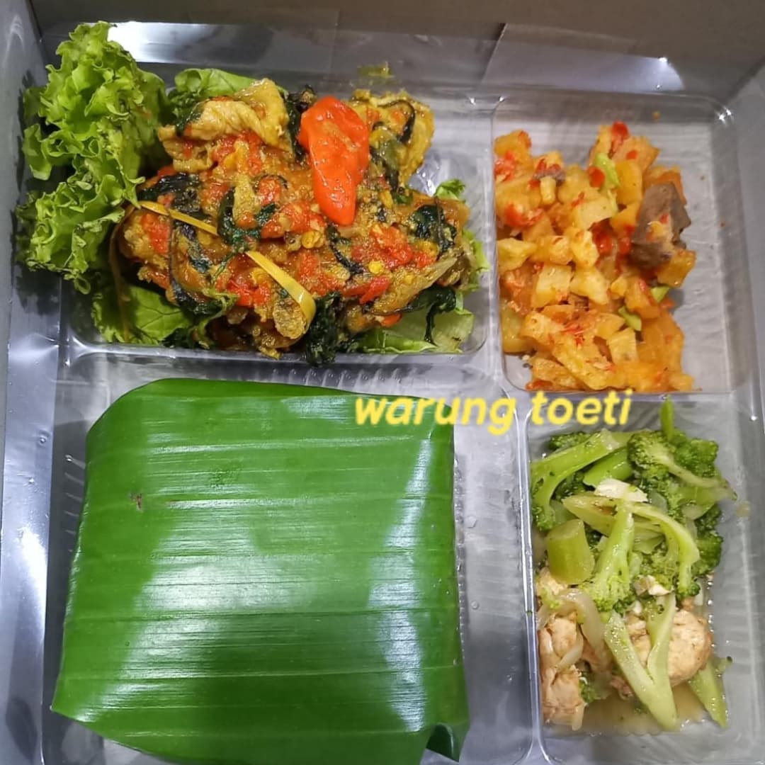 Nasi Kotak A by waroeng toeti