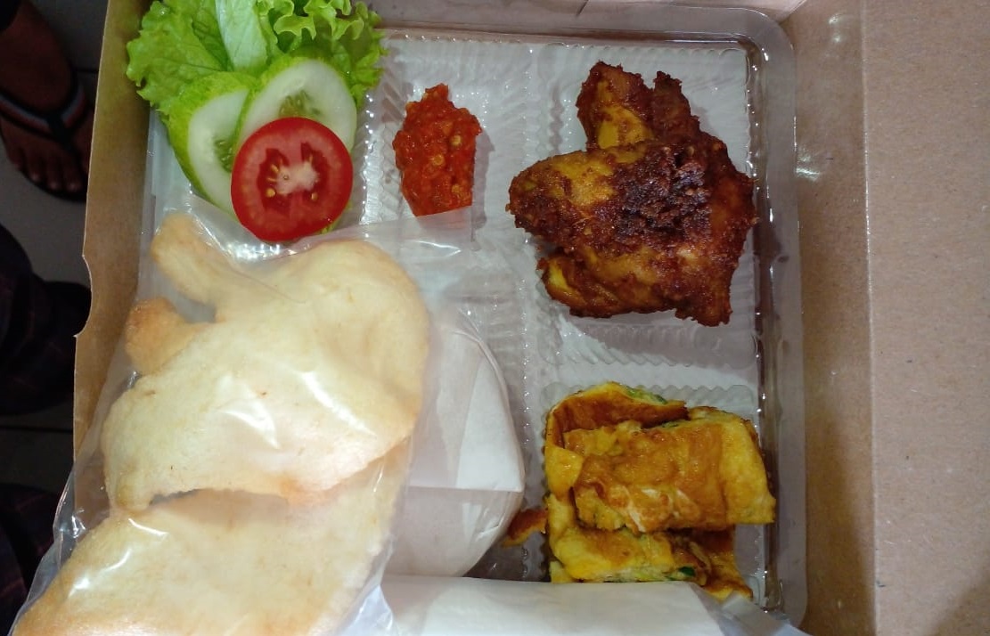 Nasi Box 3/ Catering Satu Satu Delapan