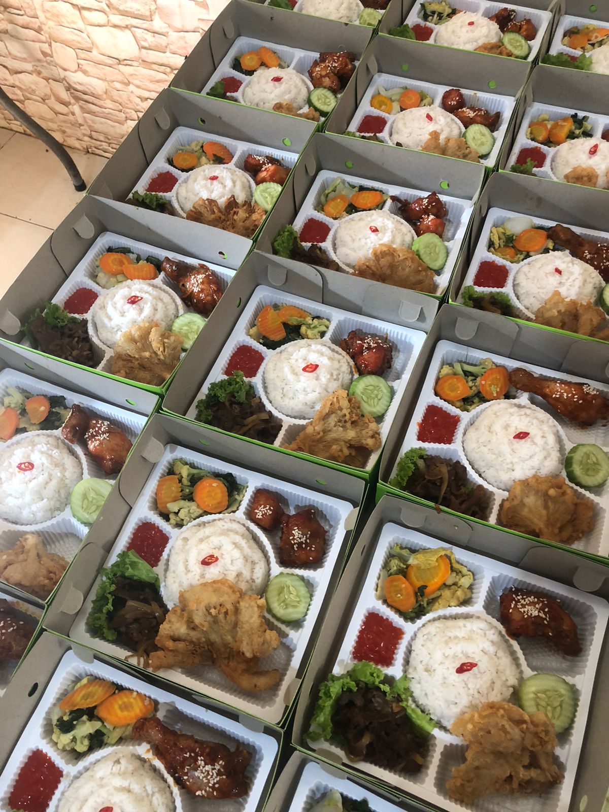 Bolia Nasi Box