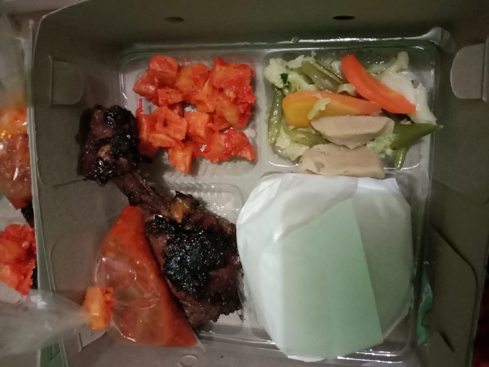 Nasi Box A1