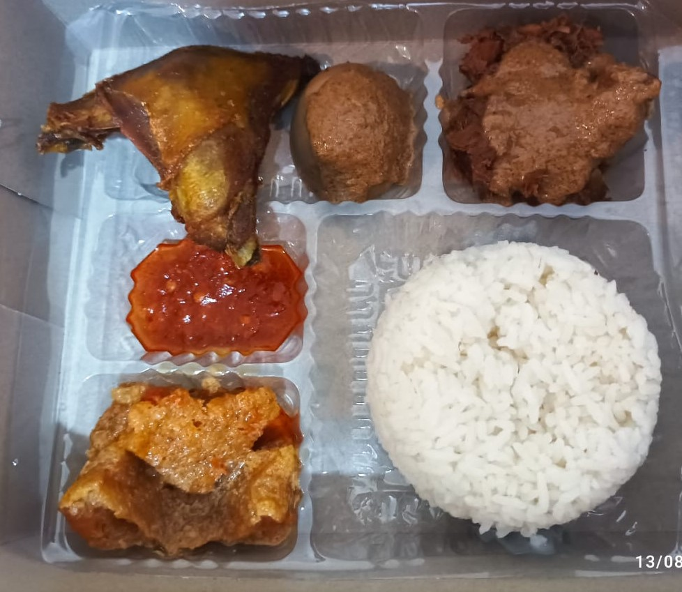 Gudeg Ayam Goreng