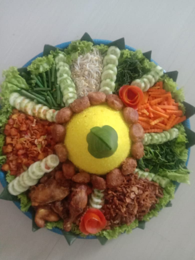 Nasi Tumpeng