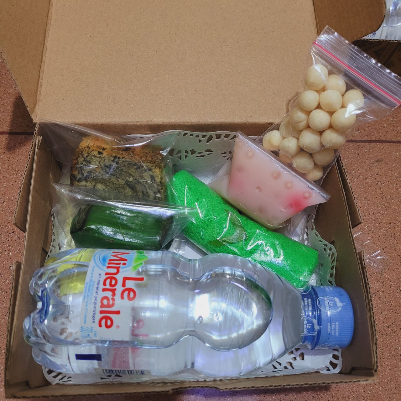 PAKET SNACK BOX