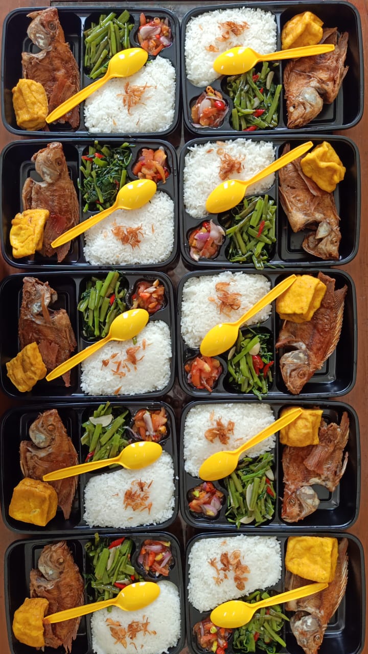 DAPOER CANDY NASI BOX