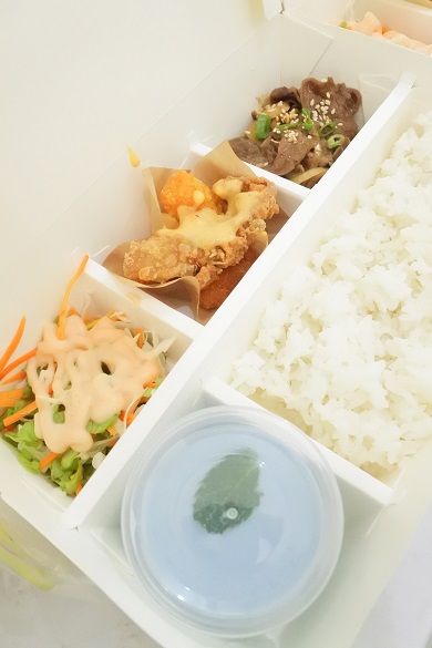 Lunch Box B (Chicken Pop &amp; Beef Yakiniku)