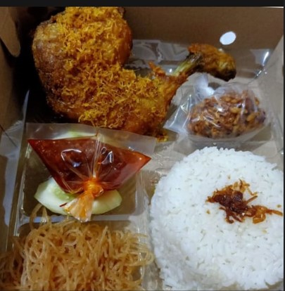 Nasi Box Sanggraha