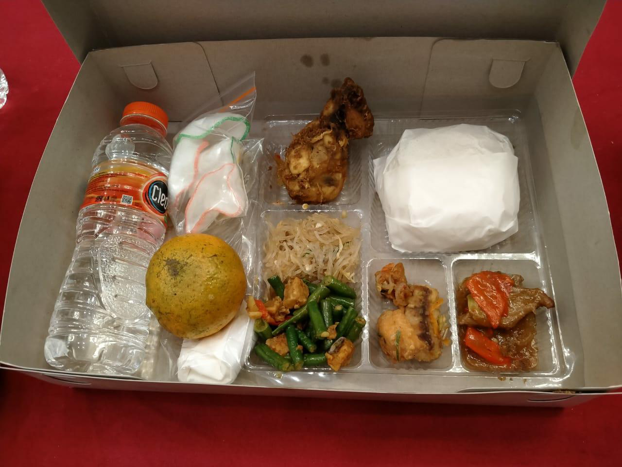 Nasi Box1