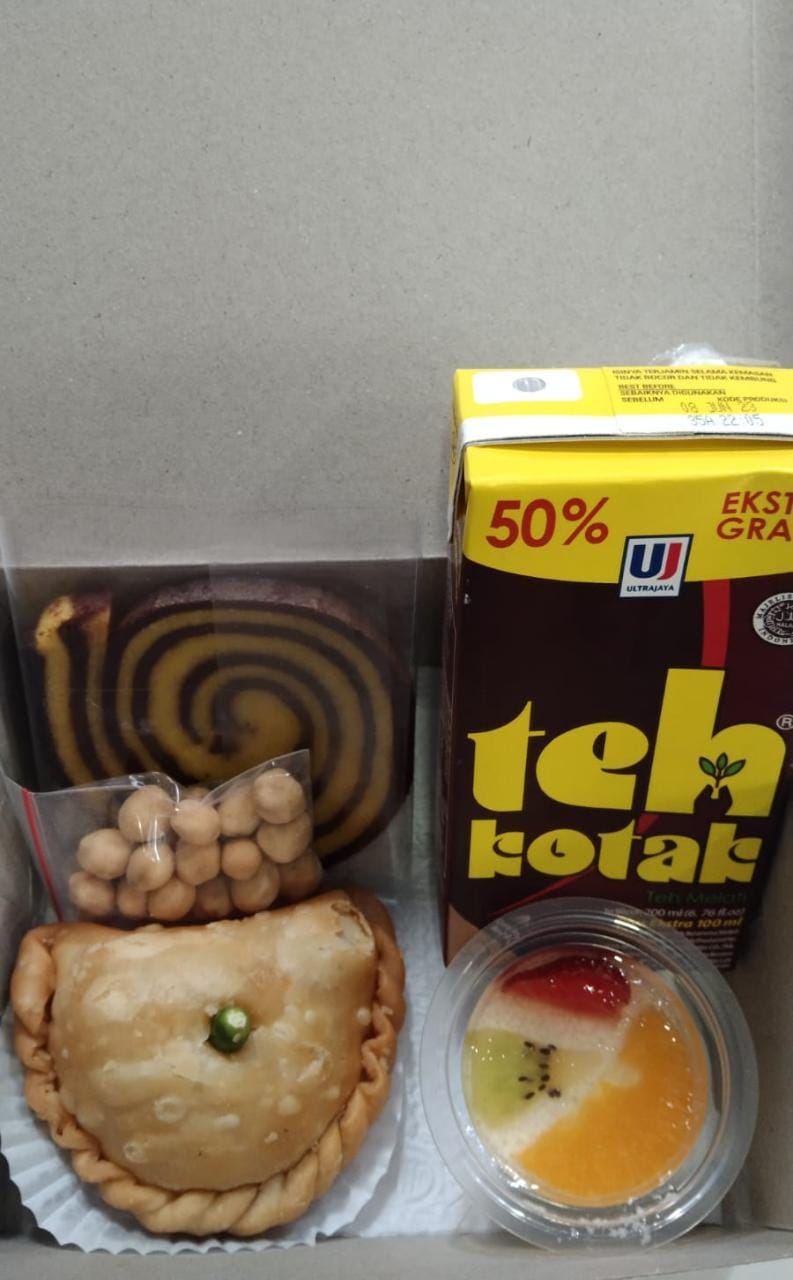 SNACK BOX PAKET 1