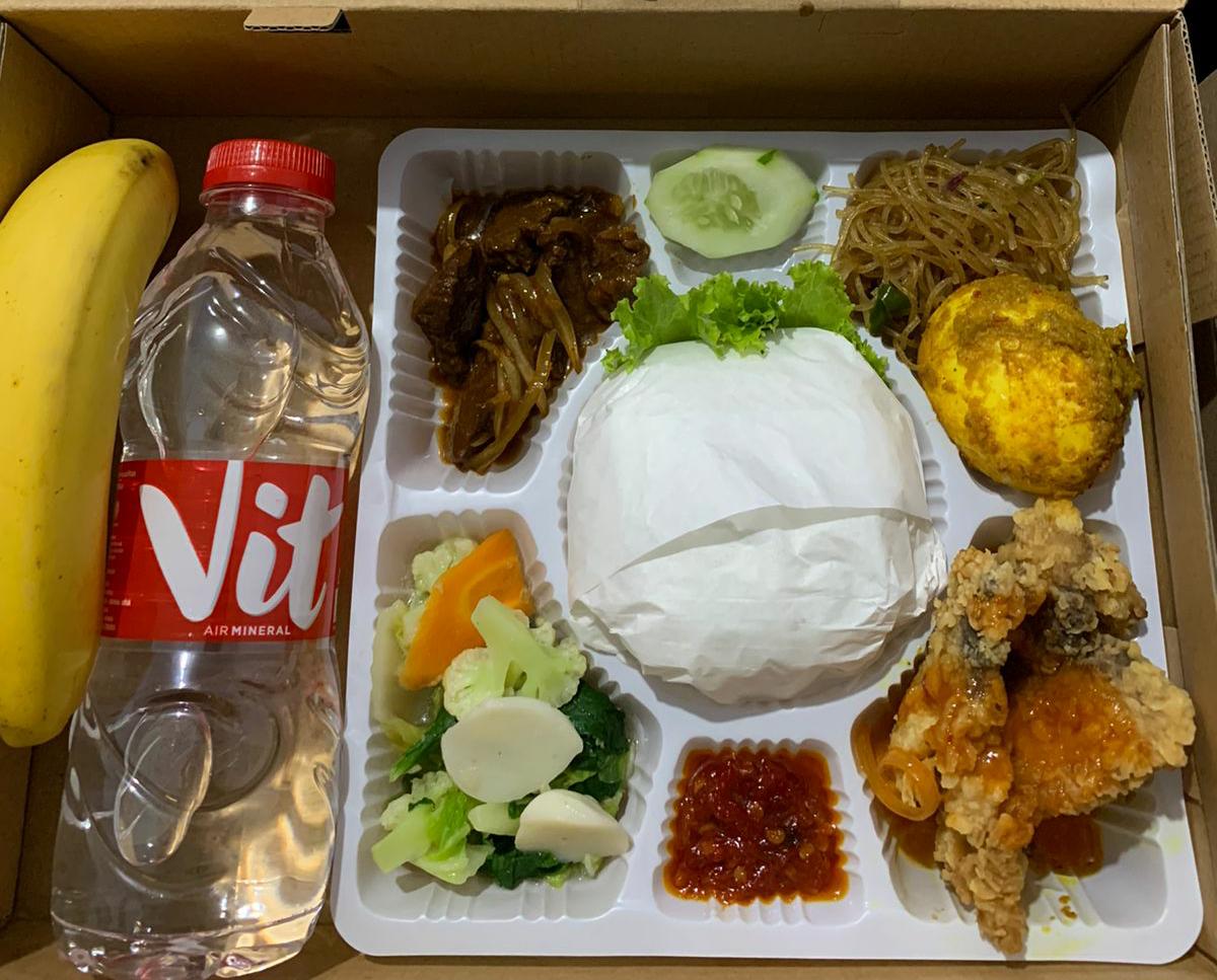 Nasi Box Mak'Rony 1