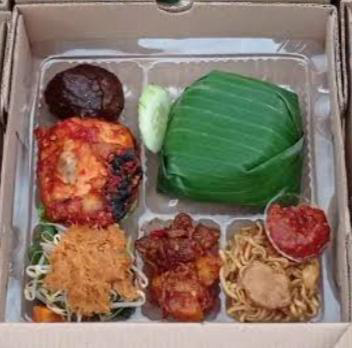 Nasi Box Paket B1