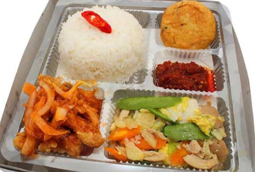 Paket Nasi kotak ayam