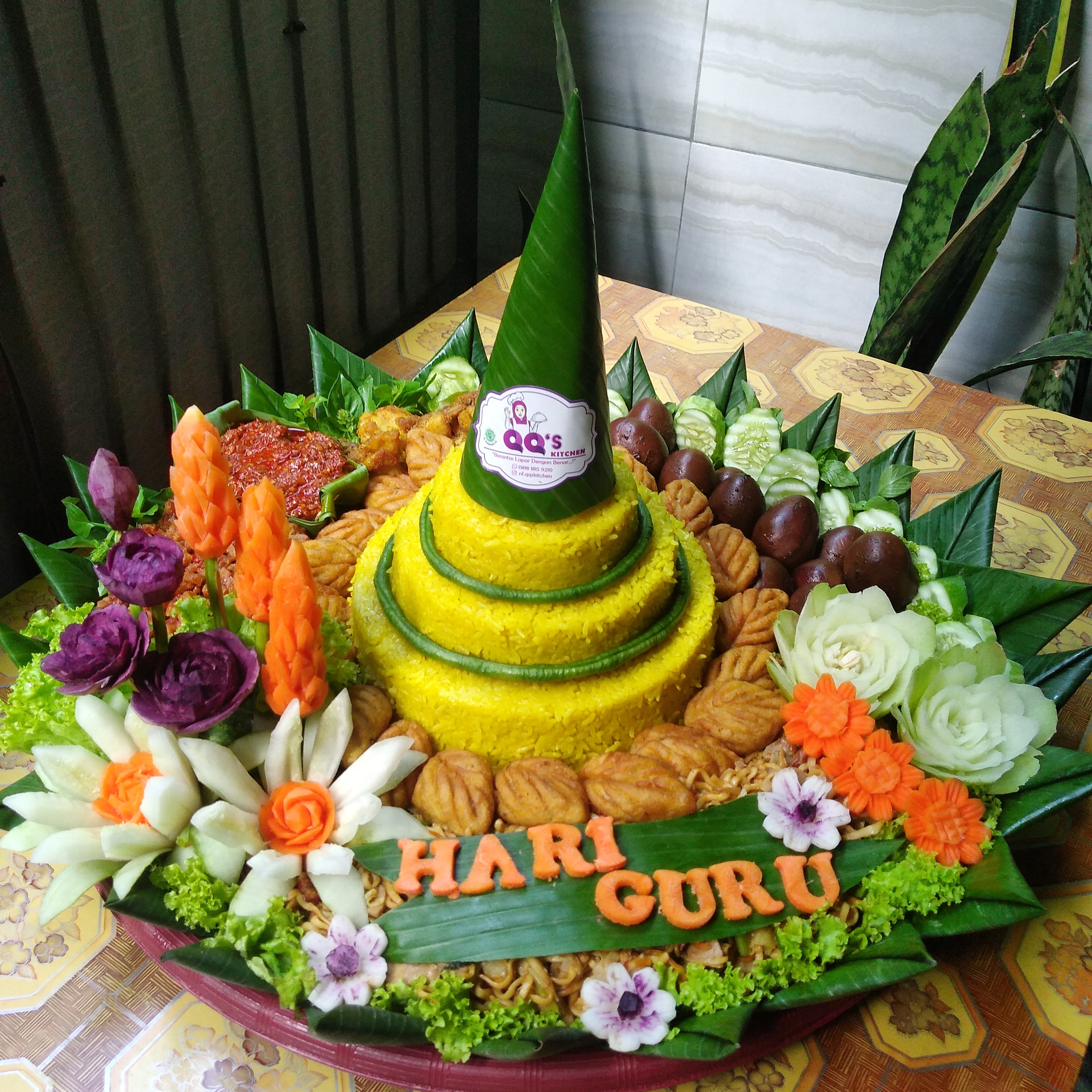 Tumpeng QQ's