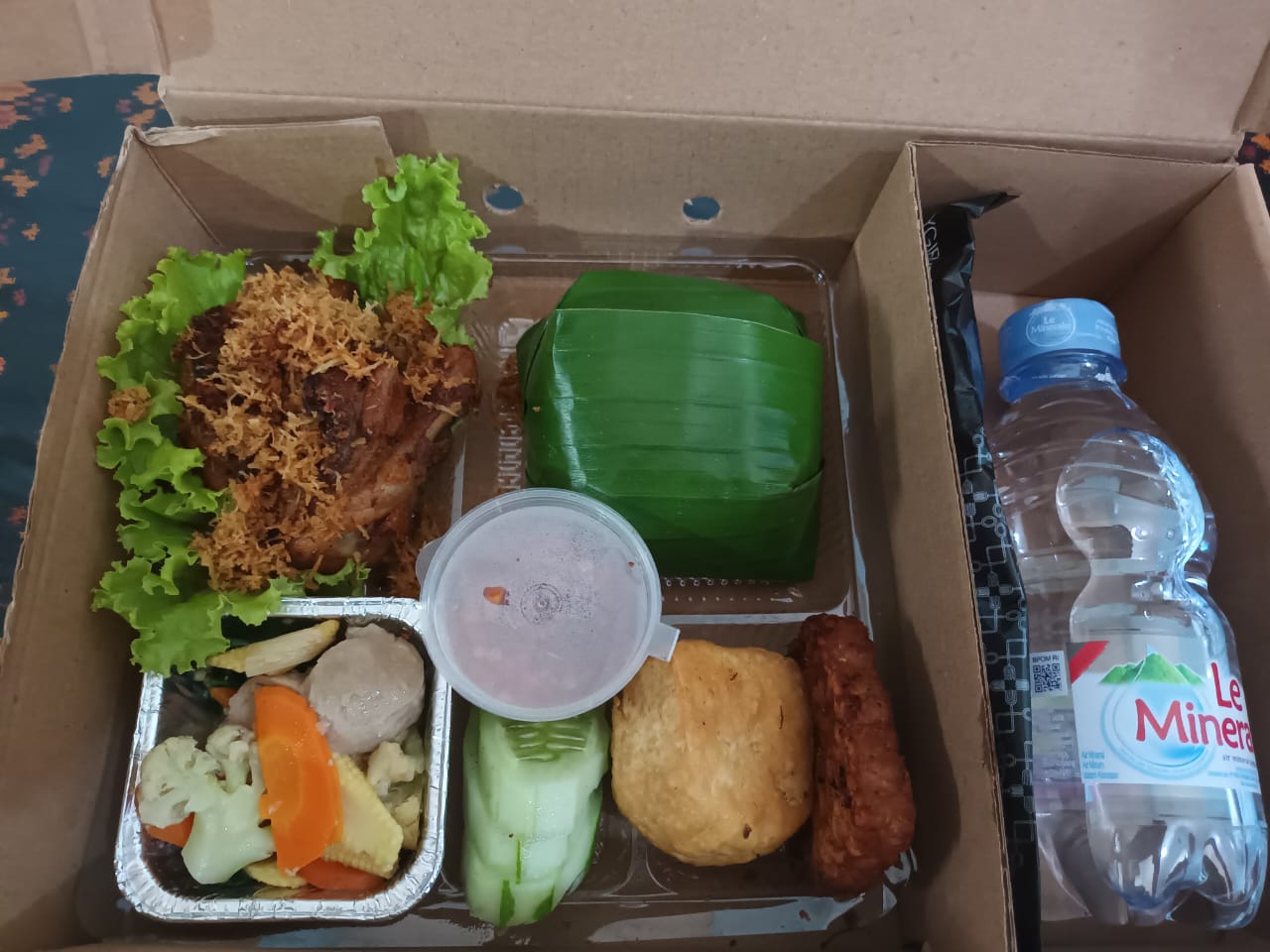 Nasi Box Tjhandra Food