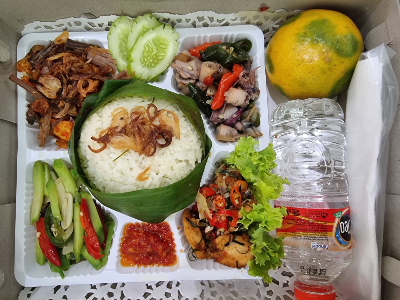 Nasi Jeruk (Nasi Box)