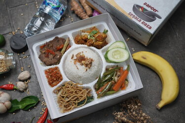 Nasi Box Segala Rasa