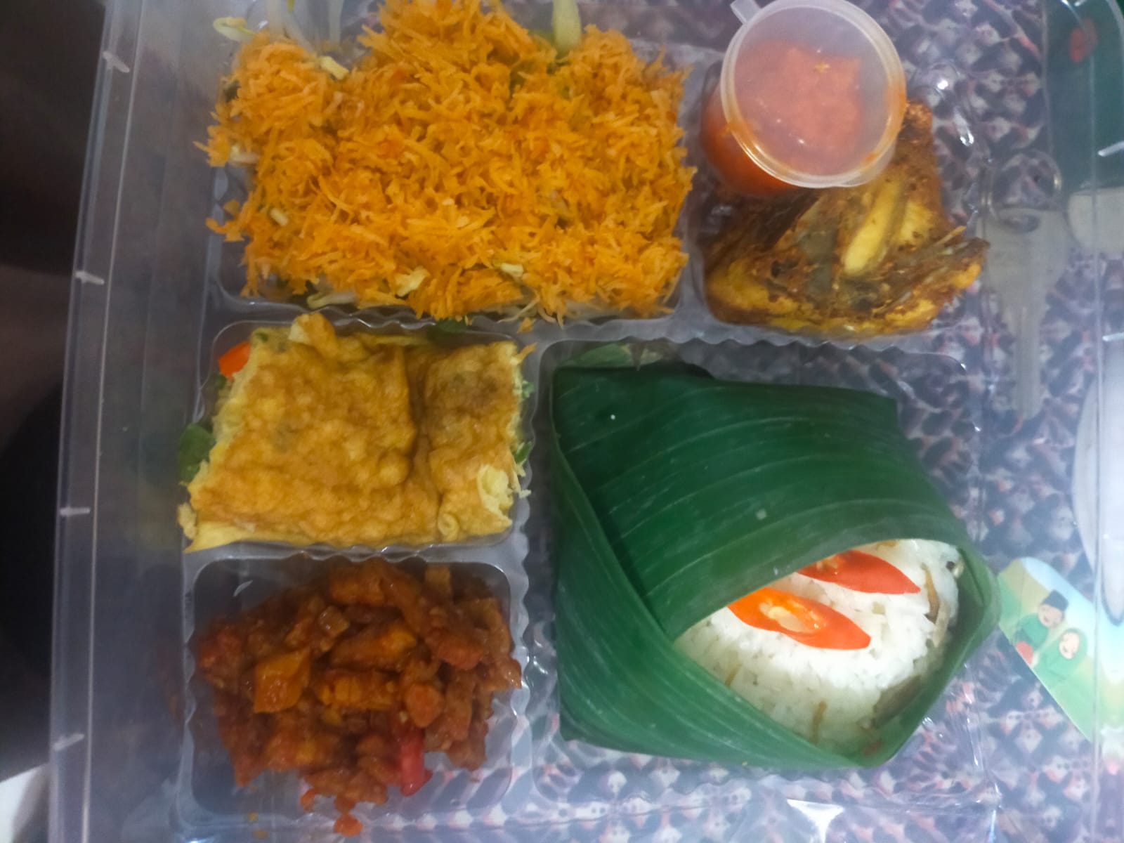 NASI BOX RENDANG