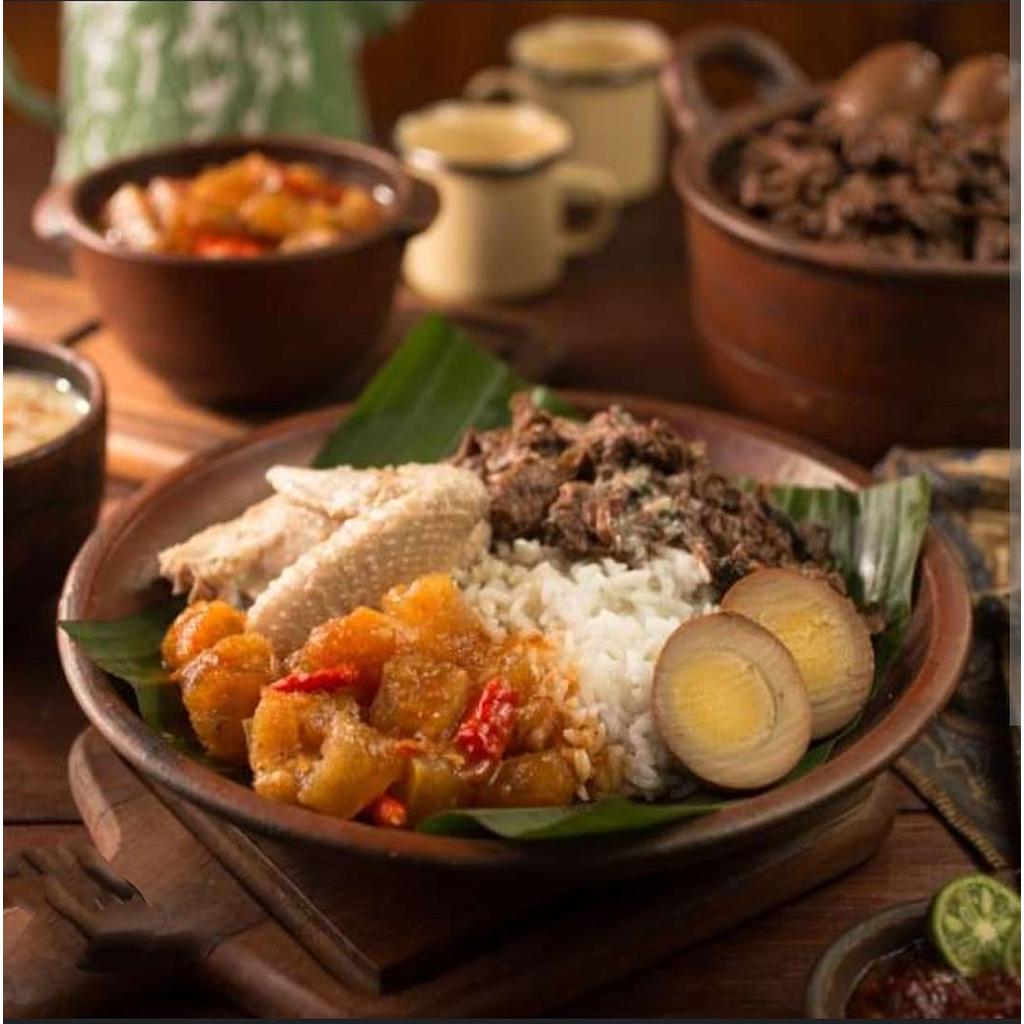 Nasi Gudeg Komplit Kedai Ayyas