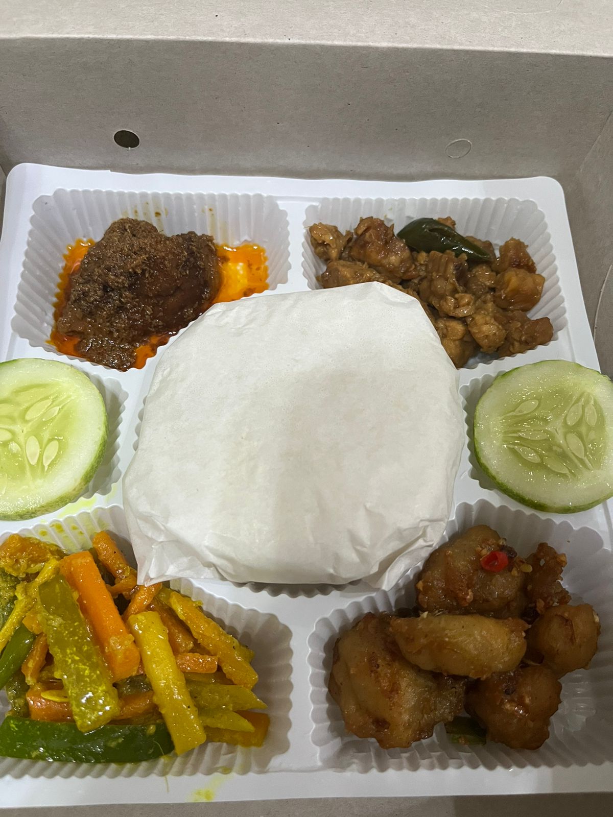 Nasi Box Mami Chocho