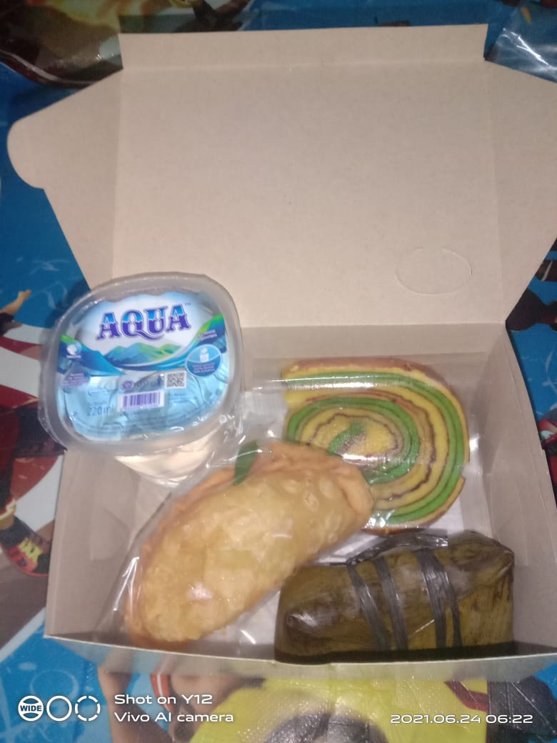 SNACK BOX PAKET 4