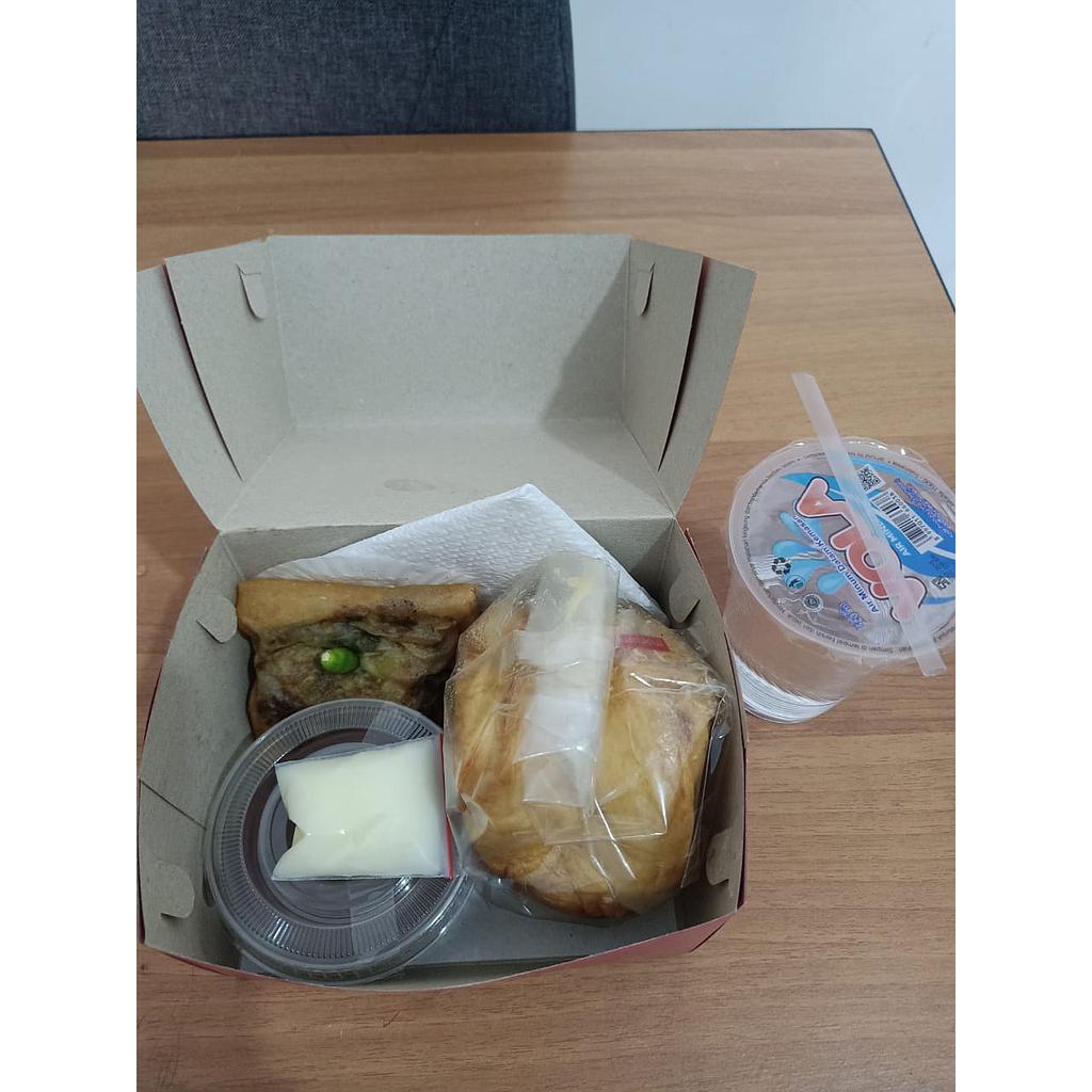 Paket Nasi dan Snack