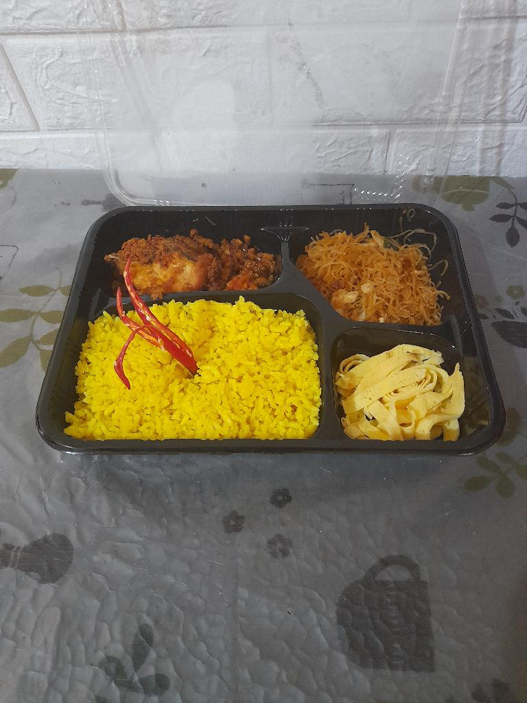 Nasi kuning Box 1