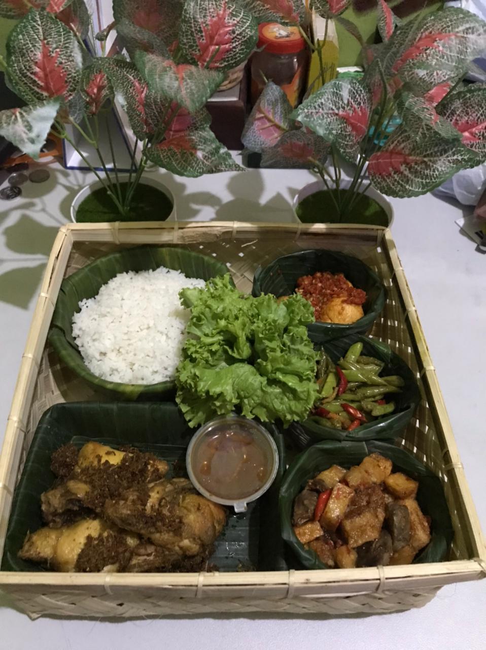 Nasi box by Rachma Berkah Catering