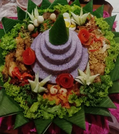 Tumpeng Kembang Teleng By Rachma Berkah Catering @900.000 utk 20-30 porsi