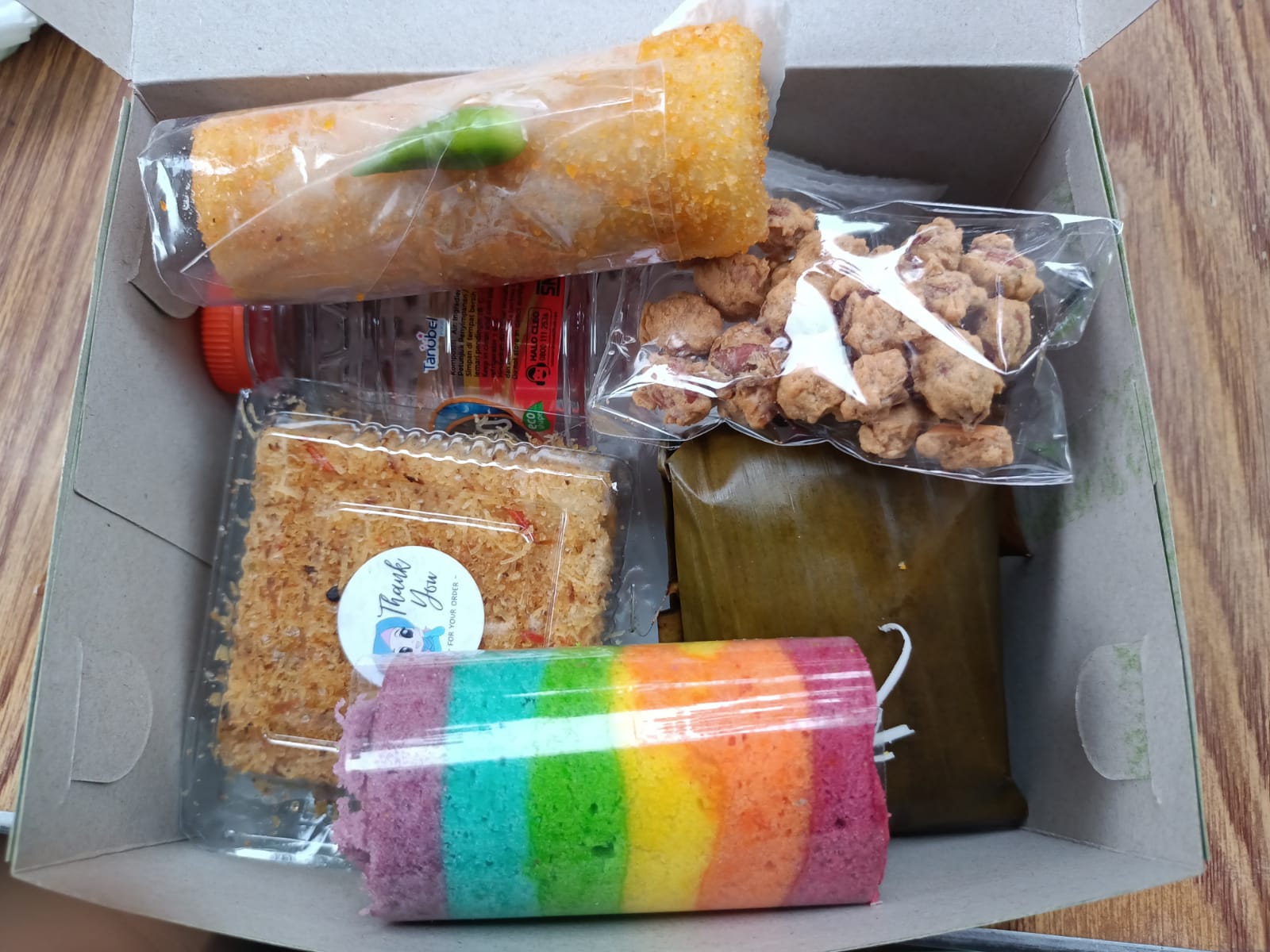 Paket Snack Box D