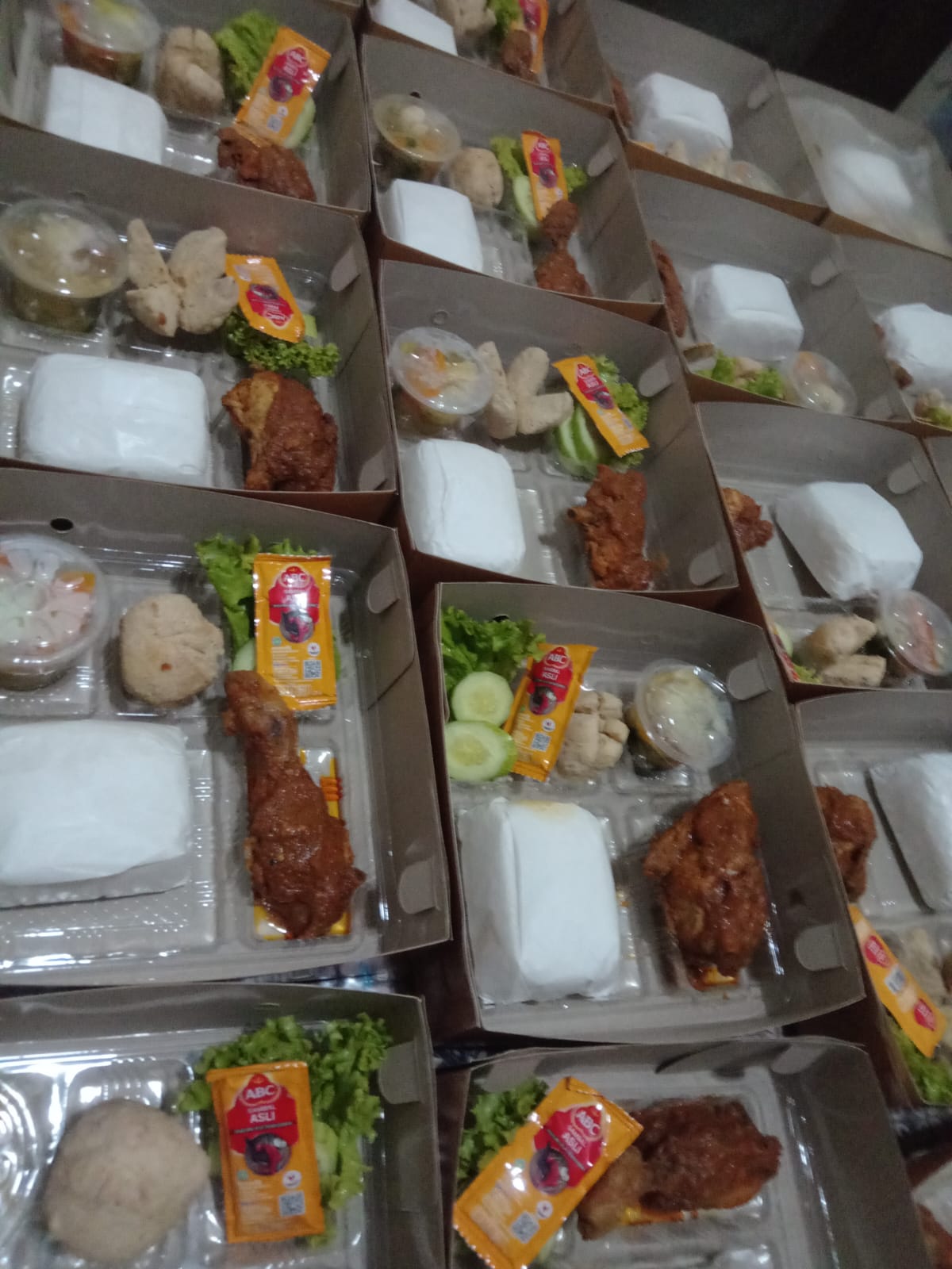 Paket Nasi Box Lembur Pegawai