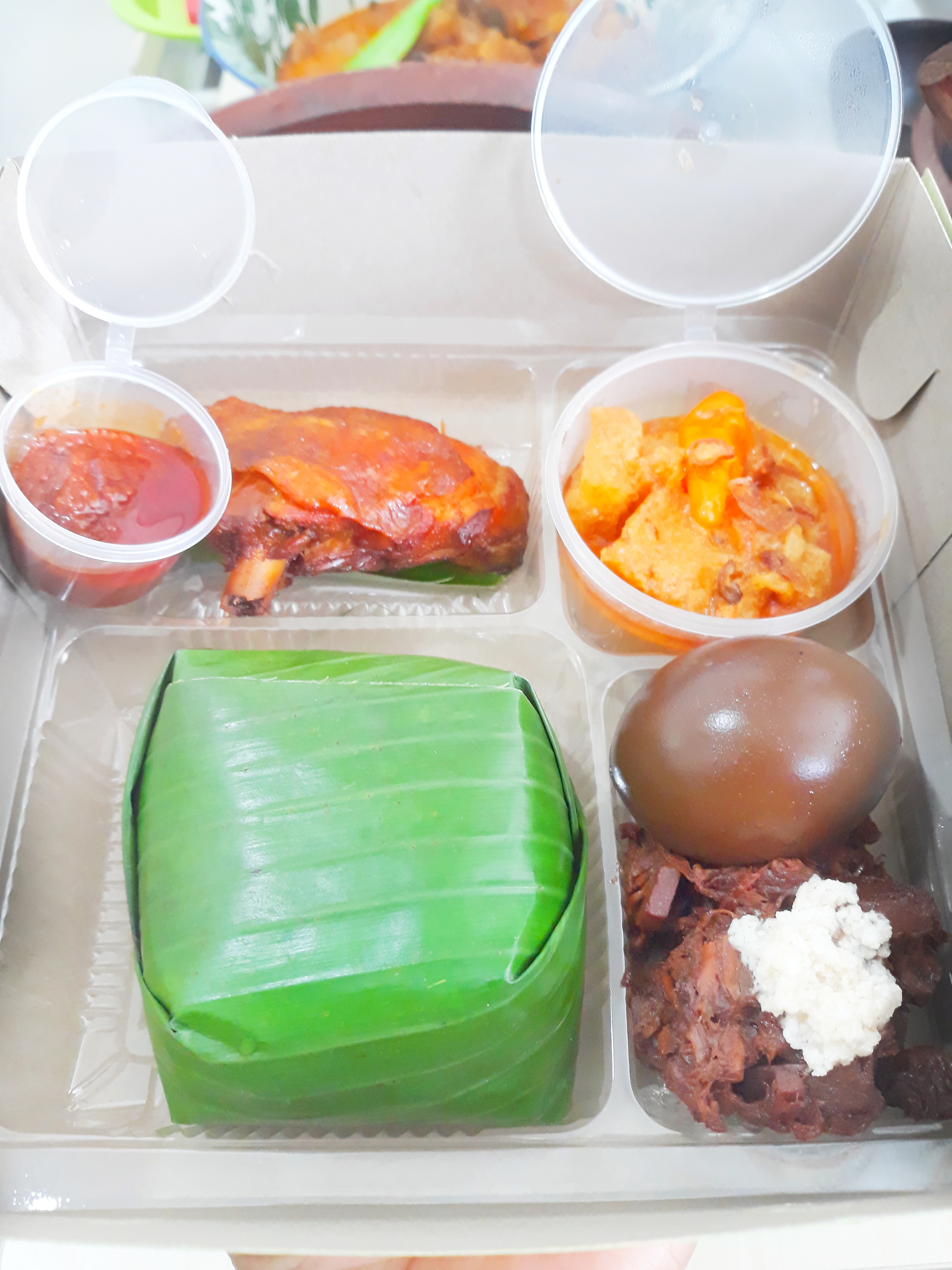 Nasi Gudeg Ayam Baceman Tahu/Tempe