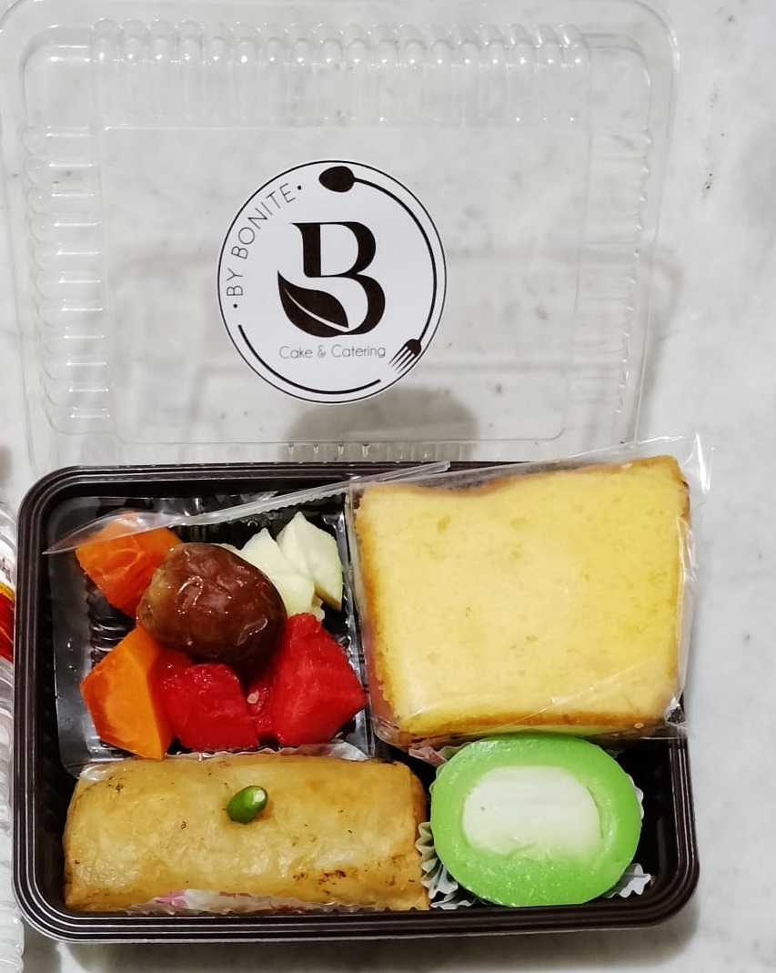 Snack Box 2 by Bonite Cake &amp; Catering