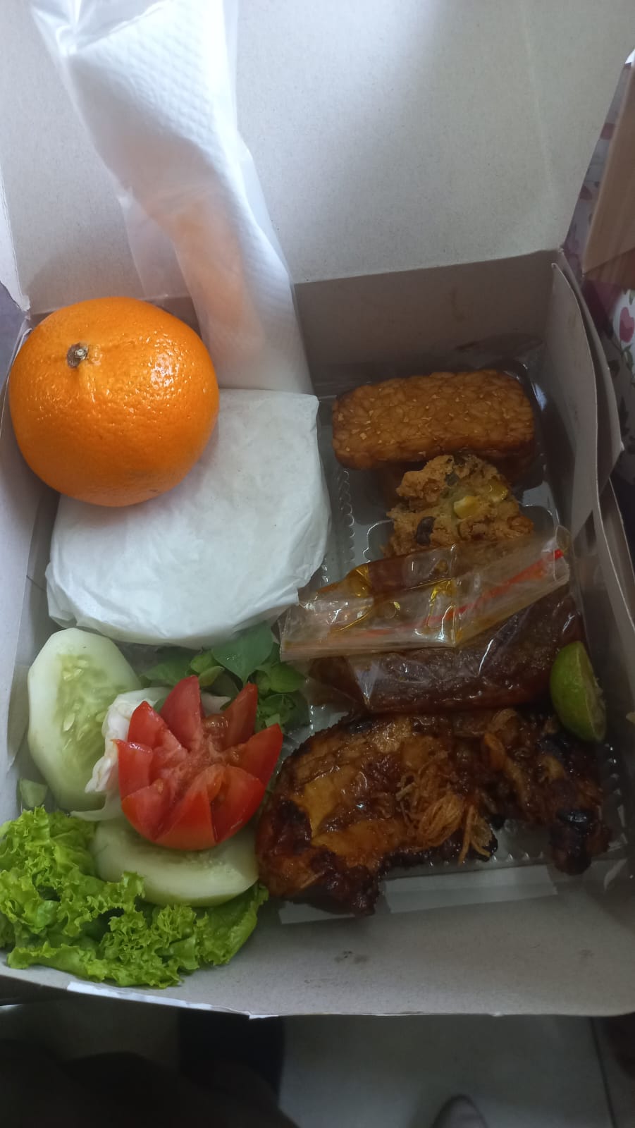 PAKET NASI BOX 1 By Tri Raos