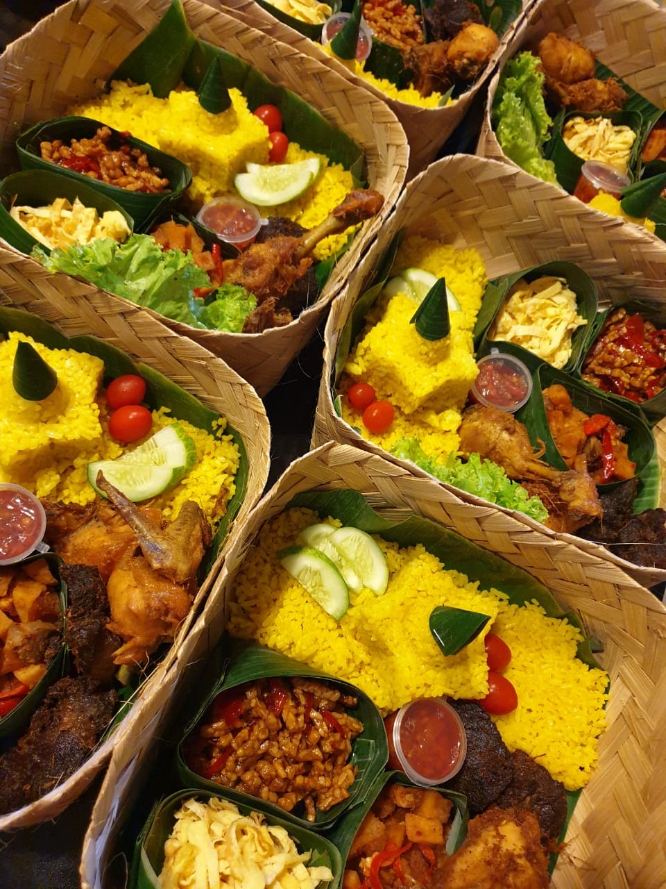Nasi Kuning (Dapur ANggur)