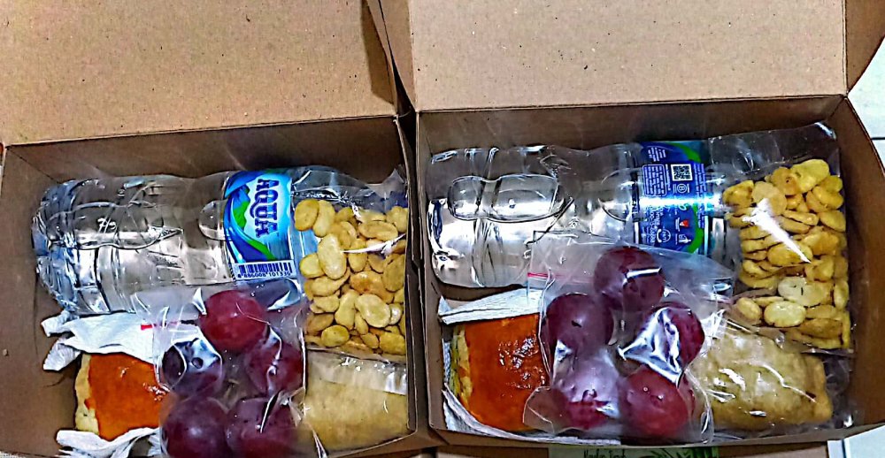 ANEKA SNACK BOX