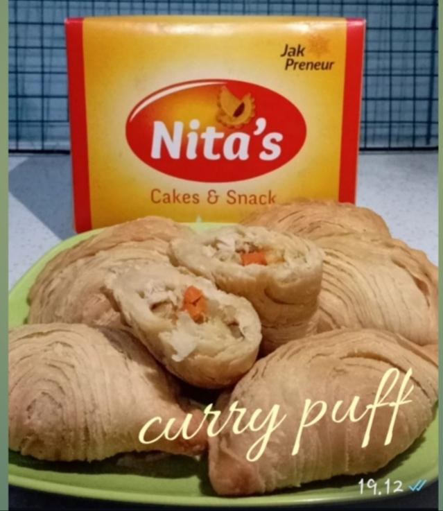 Chicken Curry Puff by Nitas Cake1