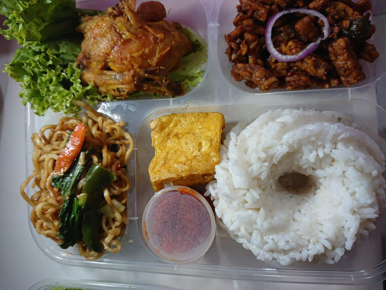 Nasi box Sederhana1