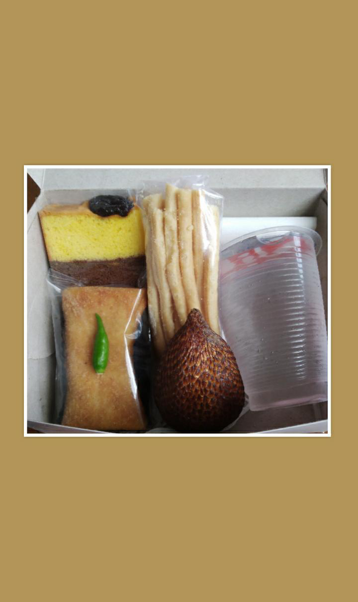 Snack box 31