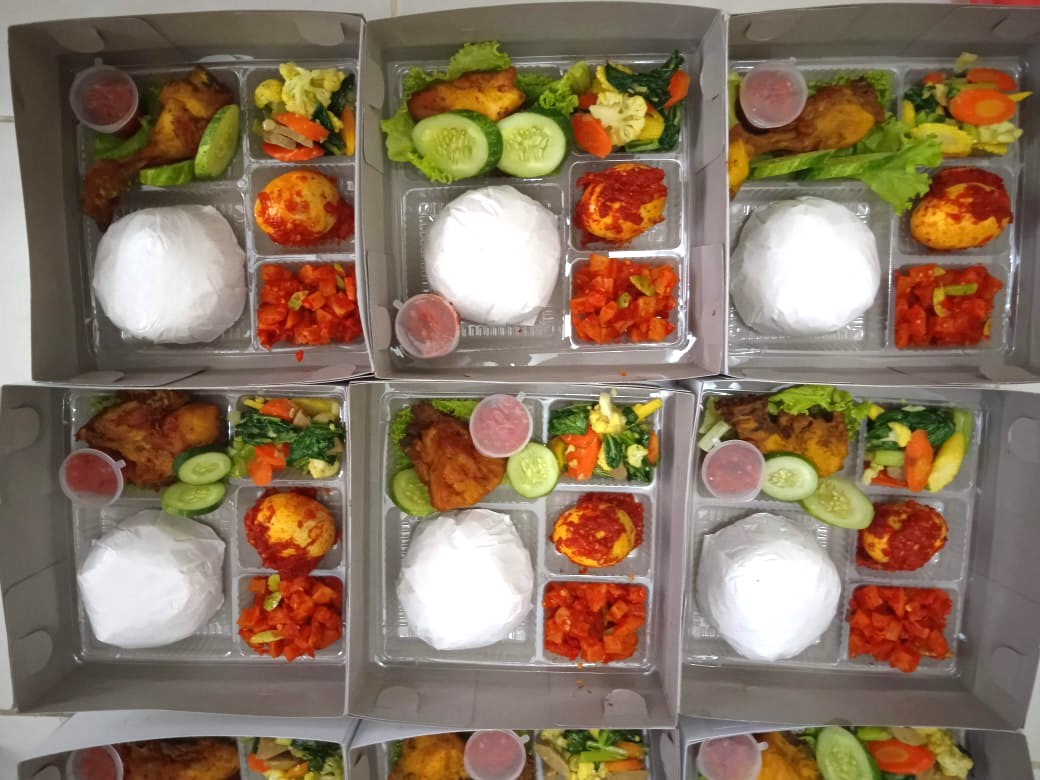 Nasi Box Lestari