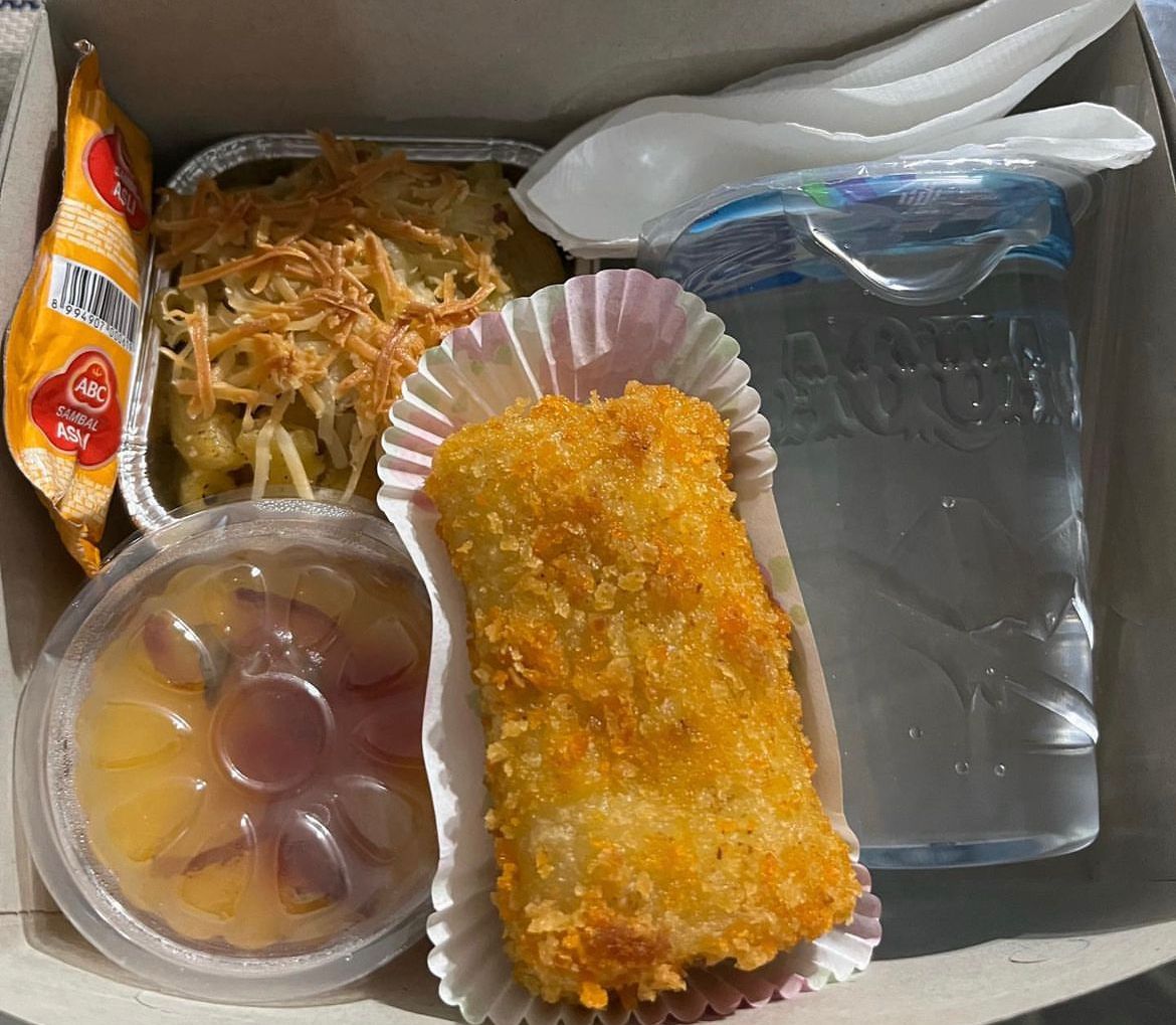 Nasi dan Snack Box Sanggraha