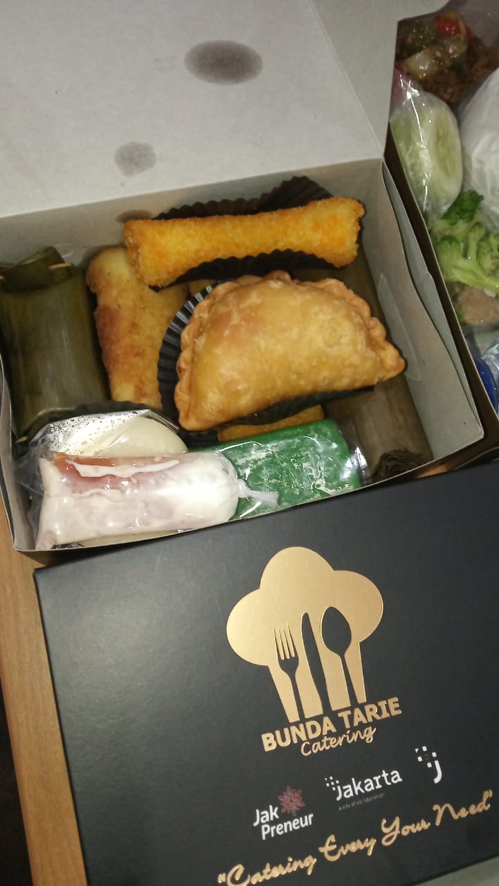 Snack Paket II By Bunda Tari Catering