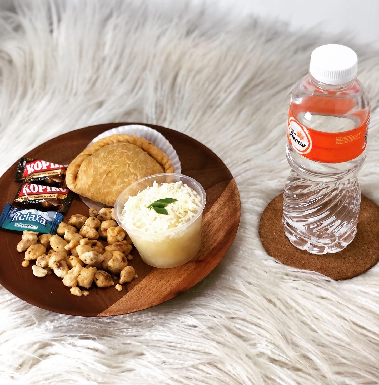Snack Box by Lovya Kitchen