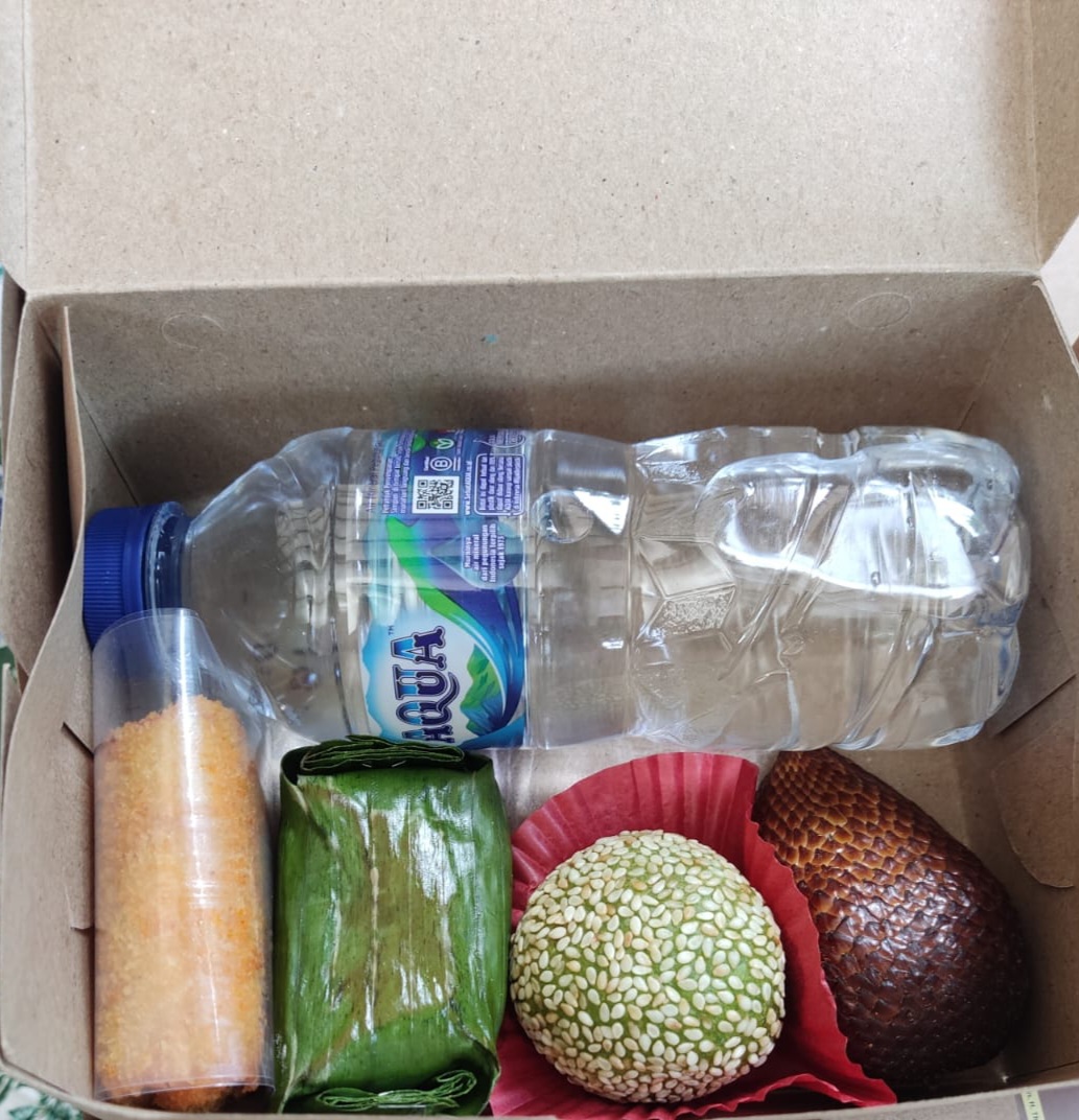 PAKET SNACK BOX