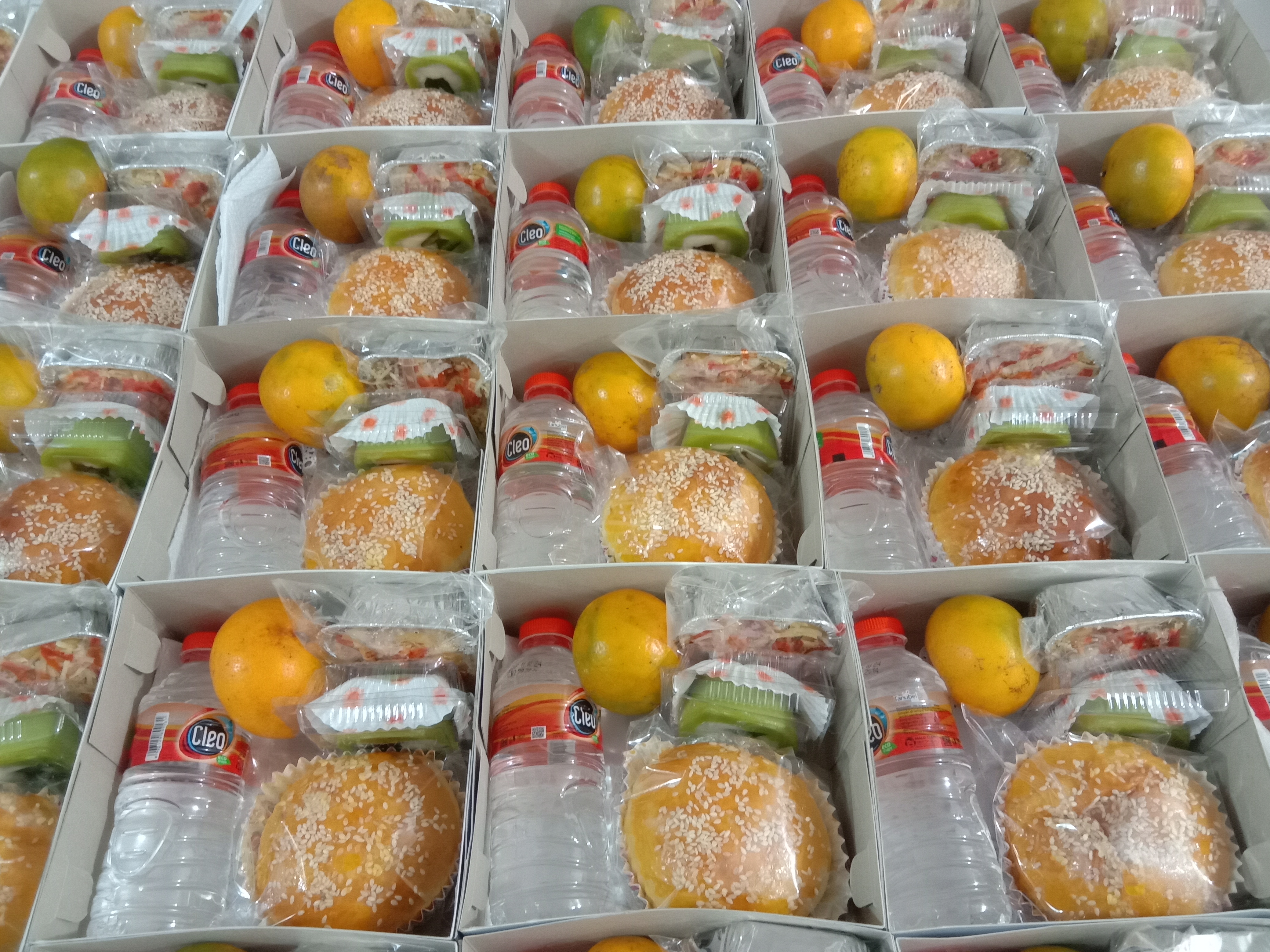 Paket Snack Box 20