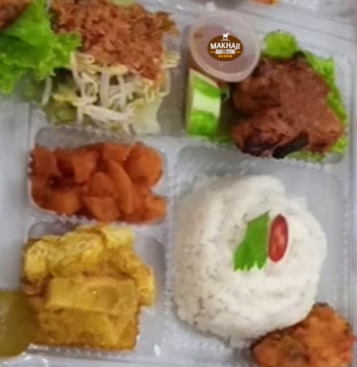 Nasi Box Paket Istimewa