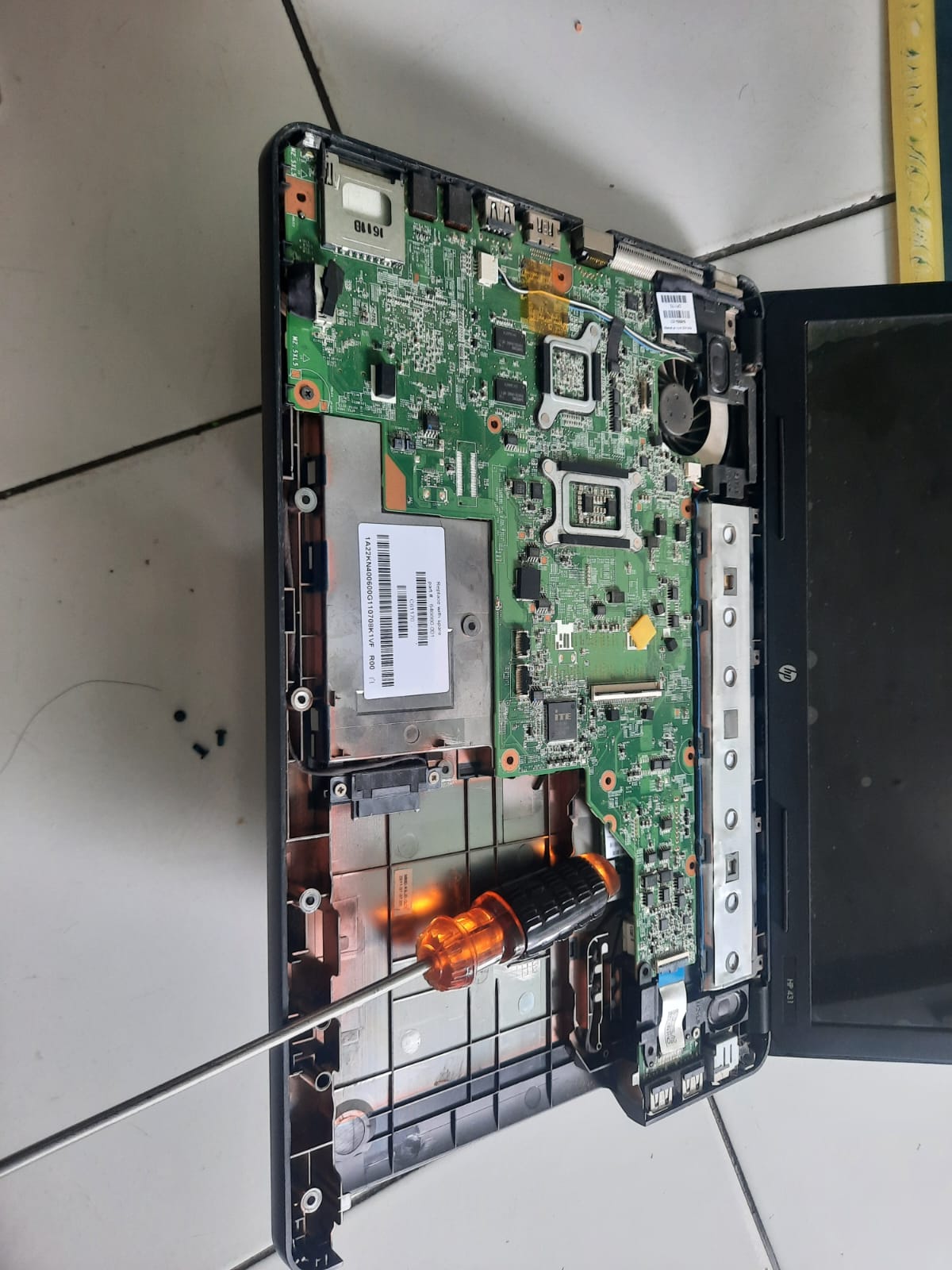 Jasa Servis Laptop