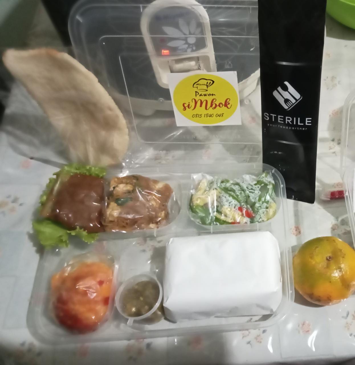 Paket Nasi Rendang